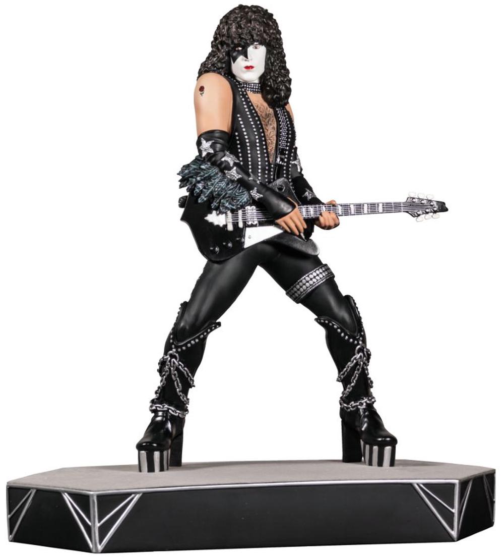 Funko POP! KISS: Band Set - Glow in the Dark Collectible Set - Online  Exclusive - The Spaceman, The Starchild, The Demon, The Catman 