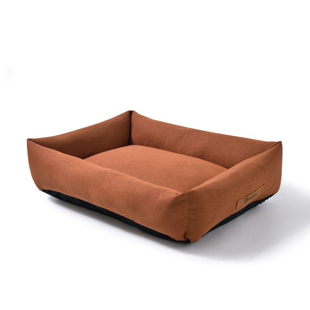 Charlie's Pet Brooksy Woven Dog Bed (Rust) - Medium/80x65x22cm by Charlie's Pet - ISBN: 9347563027107