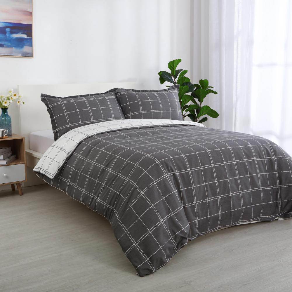 Dreamaker 250TC Printed Cotton Sateen Quilt Cover Set (Grid) Queen