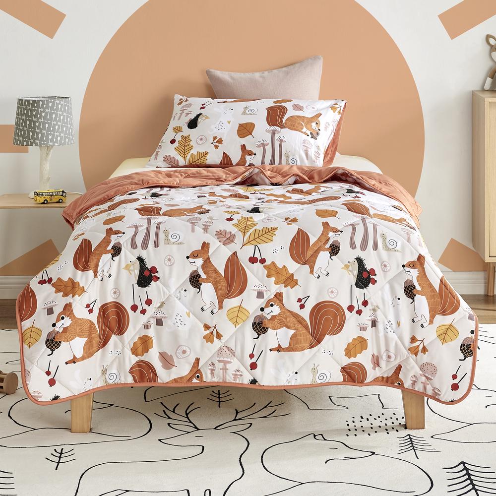 Comforter Set (Find A Squirrel), 9347563109742