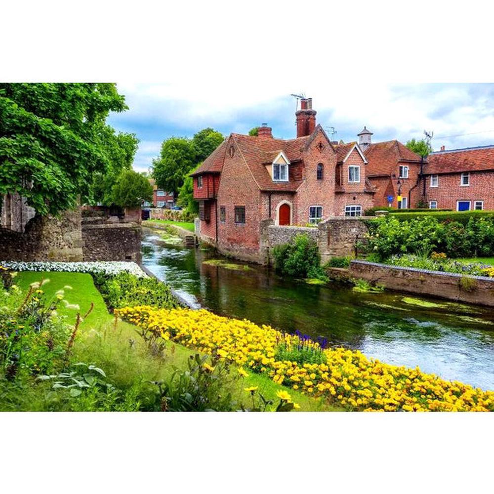 Puzzle Master Canterbury Town, Kent, England Jigsaw Puzzle, 1000 Piece