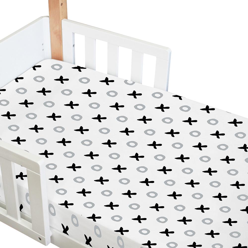 babyhood Amani Bebe Organic Standard Fitted Sheet (Tic Tac Toe