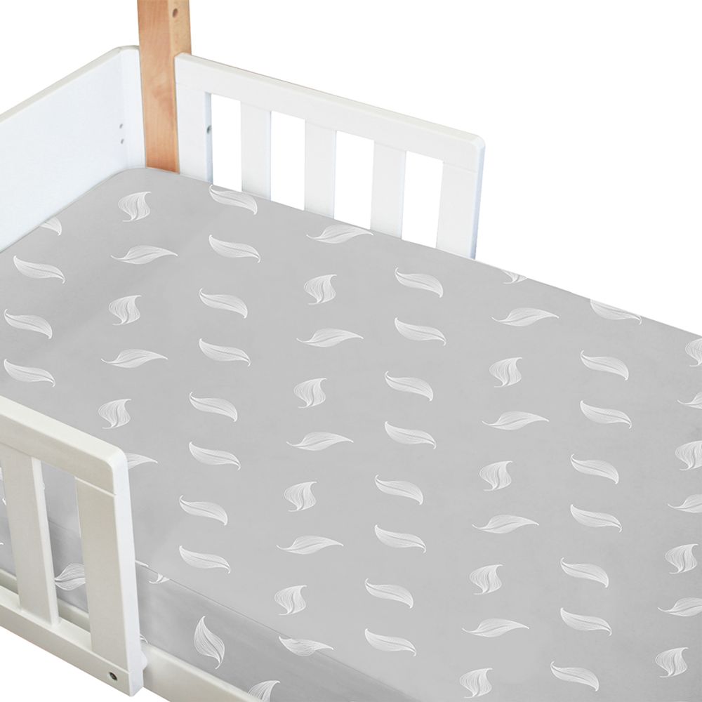 babyhood Amani Bebe Organic Standard Fitted Sheet (Grey with White Leaf) by babyhood - ISBN: 9350764008103