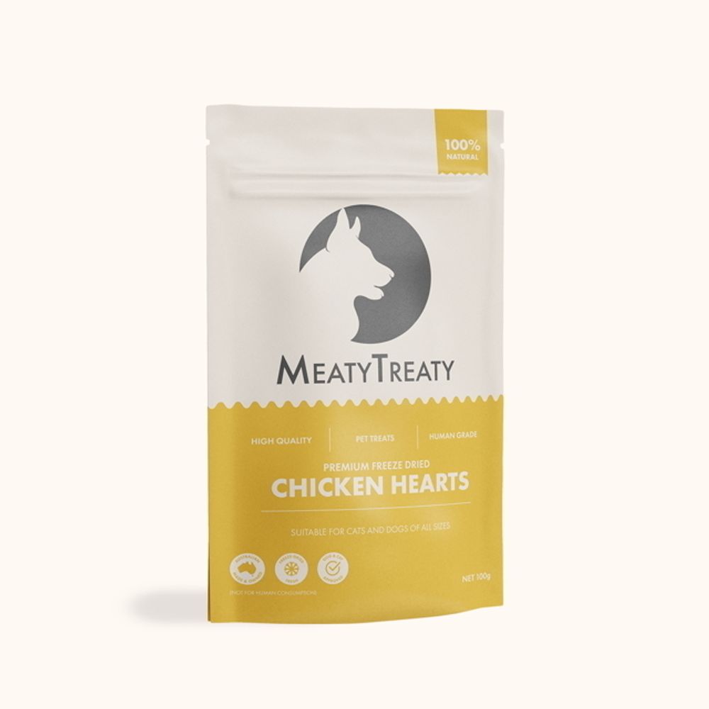Meaty Treaty Freeze Dried Australian Chicken Hearts Cat & Dog Treats - 100g by Meaty Treaty - ISBN: 9359129000011
