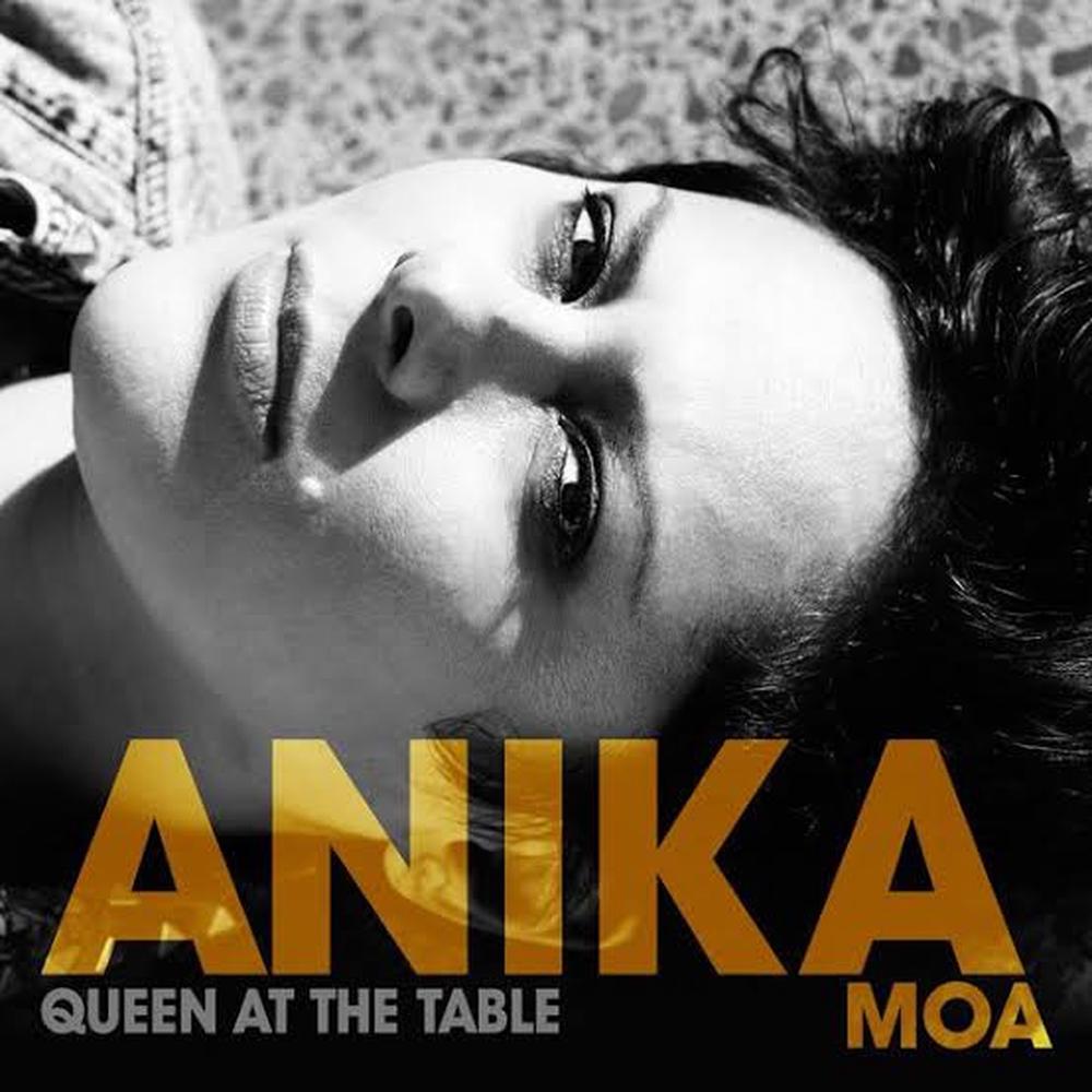 Queen At The Table, 9421030304011