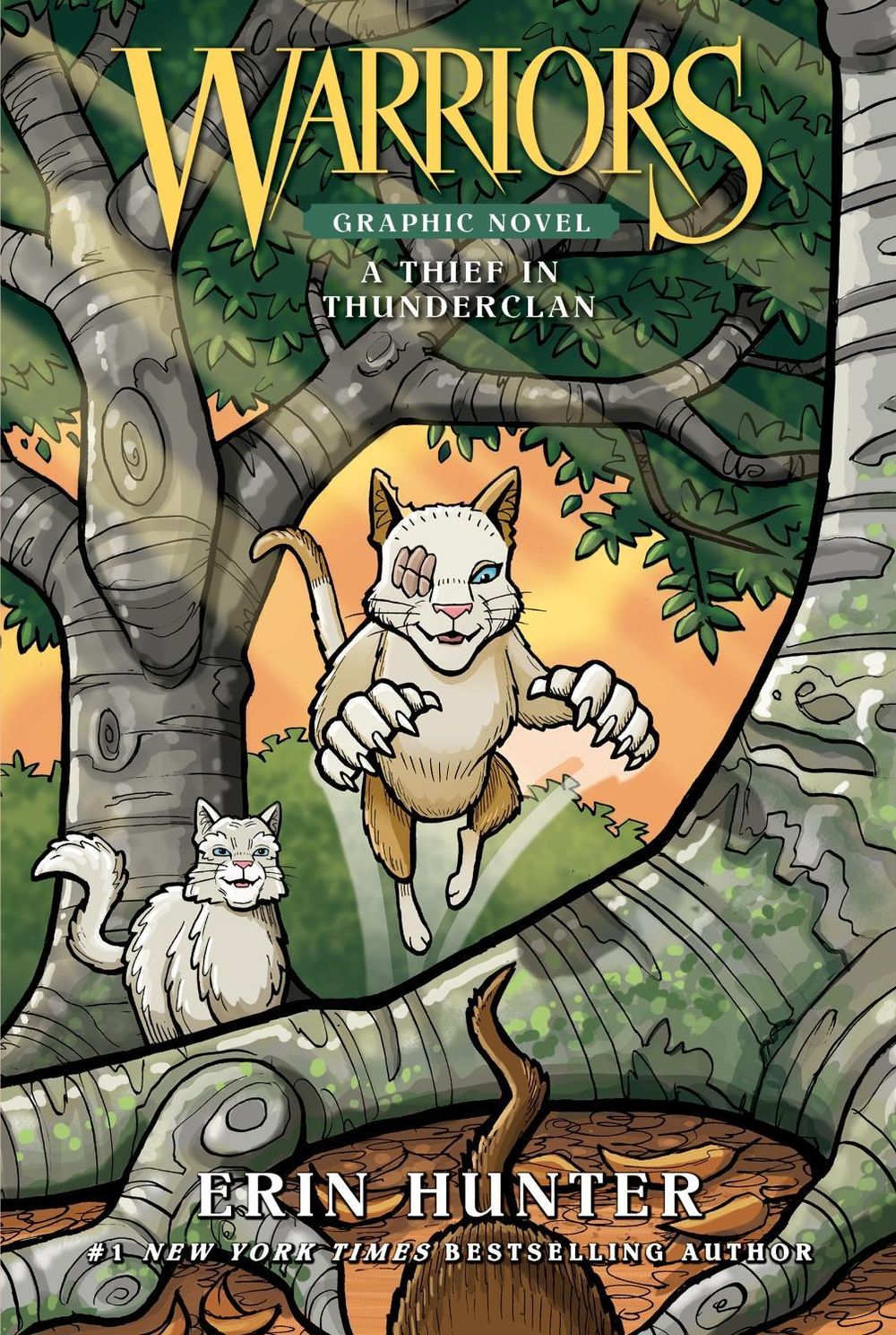 Warriors: A Thief in ThunderClan (Full-Color Adventure) by Erin Hunter - ISBN: 9780063240247