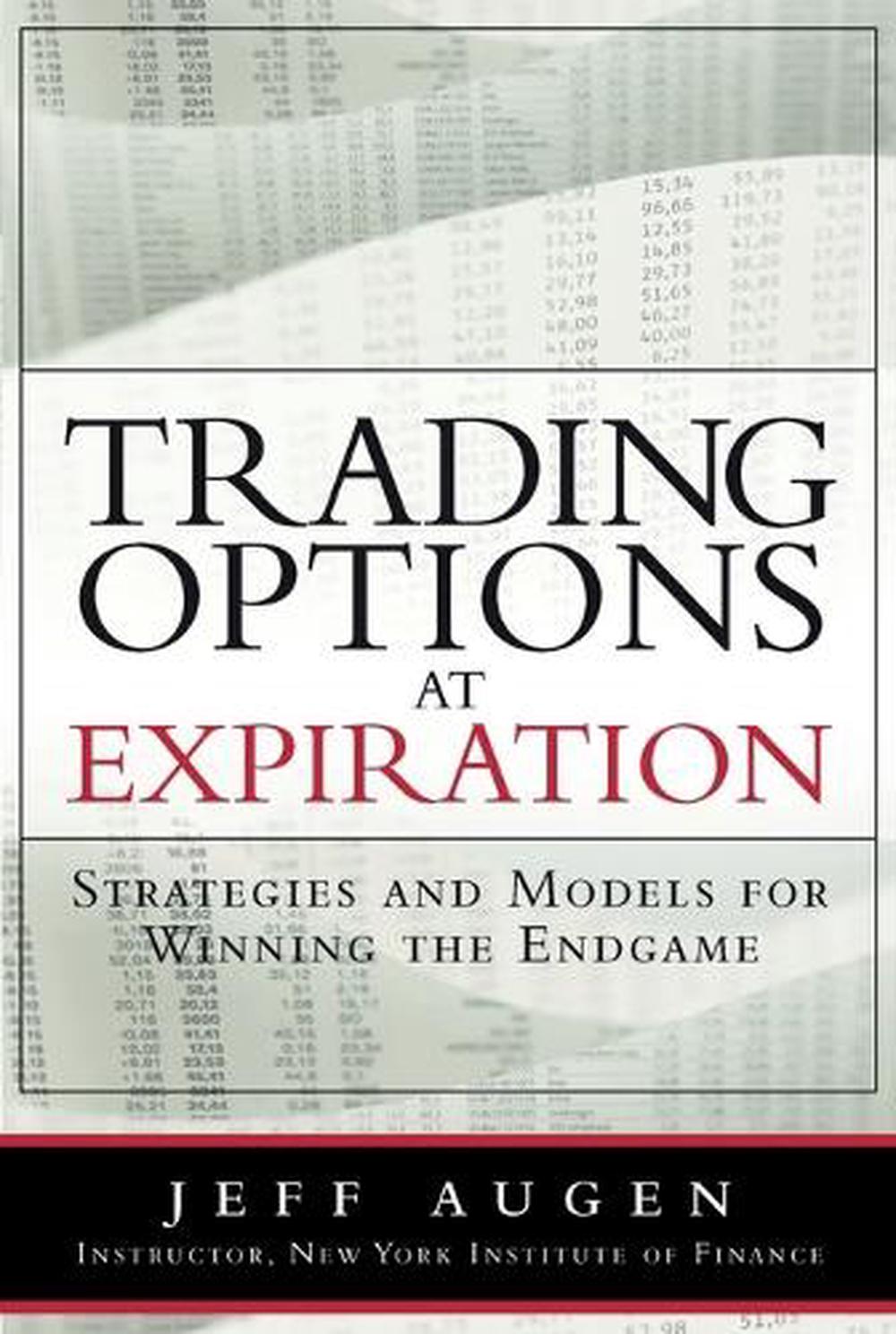 Trading Options at Expiration, 9780133409031