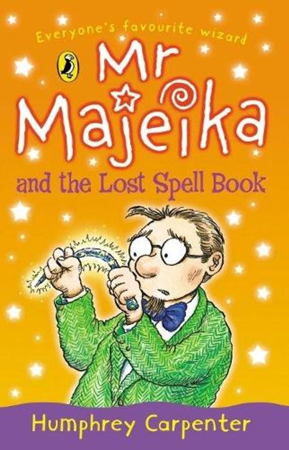 Mr Majeika and the Lost Spell Book by Humphrey Carpenter - ISBN: 9780141315362