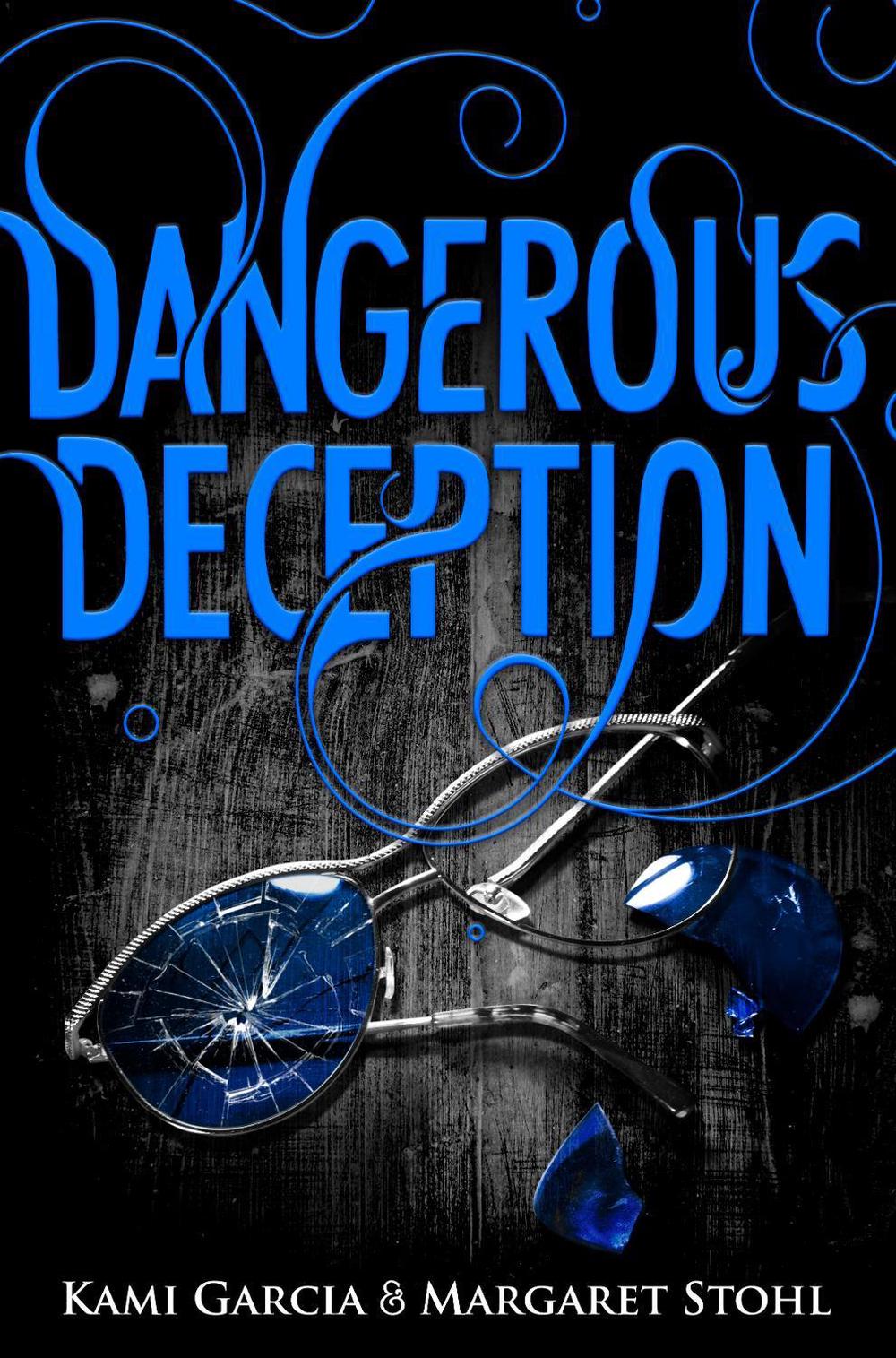 Dangerous Deception by Kami Garcia - ISBN: 9780141354125