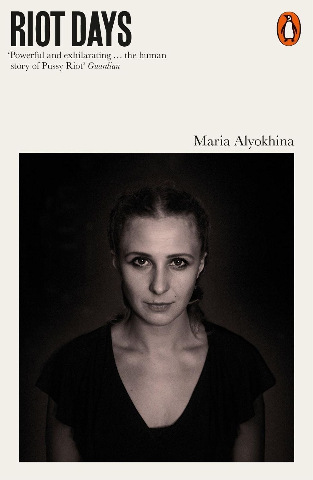 Riot Days by Maria Alyokhina - ISBN: 9780141986616