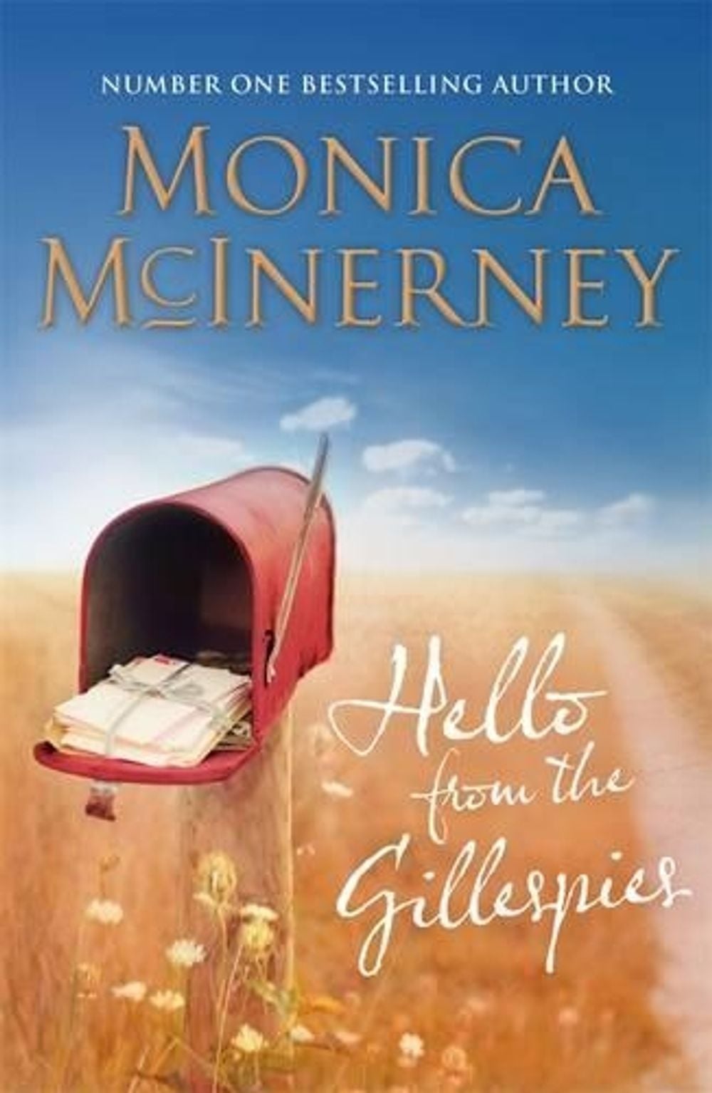 Hello from the Gillespies by Monica McInerney - ISBN: 9780143572848