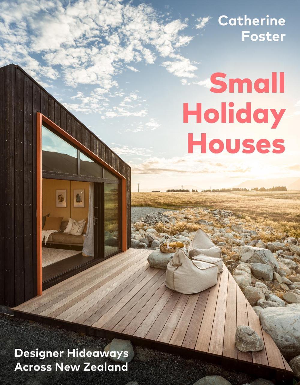 Small Holiday Houses, 9780143775959