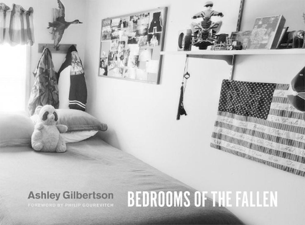 Bedrooms of the Fallen by Ashley Gilbertson - ISBN: 9780226066868