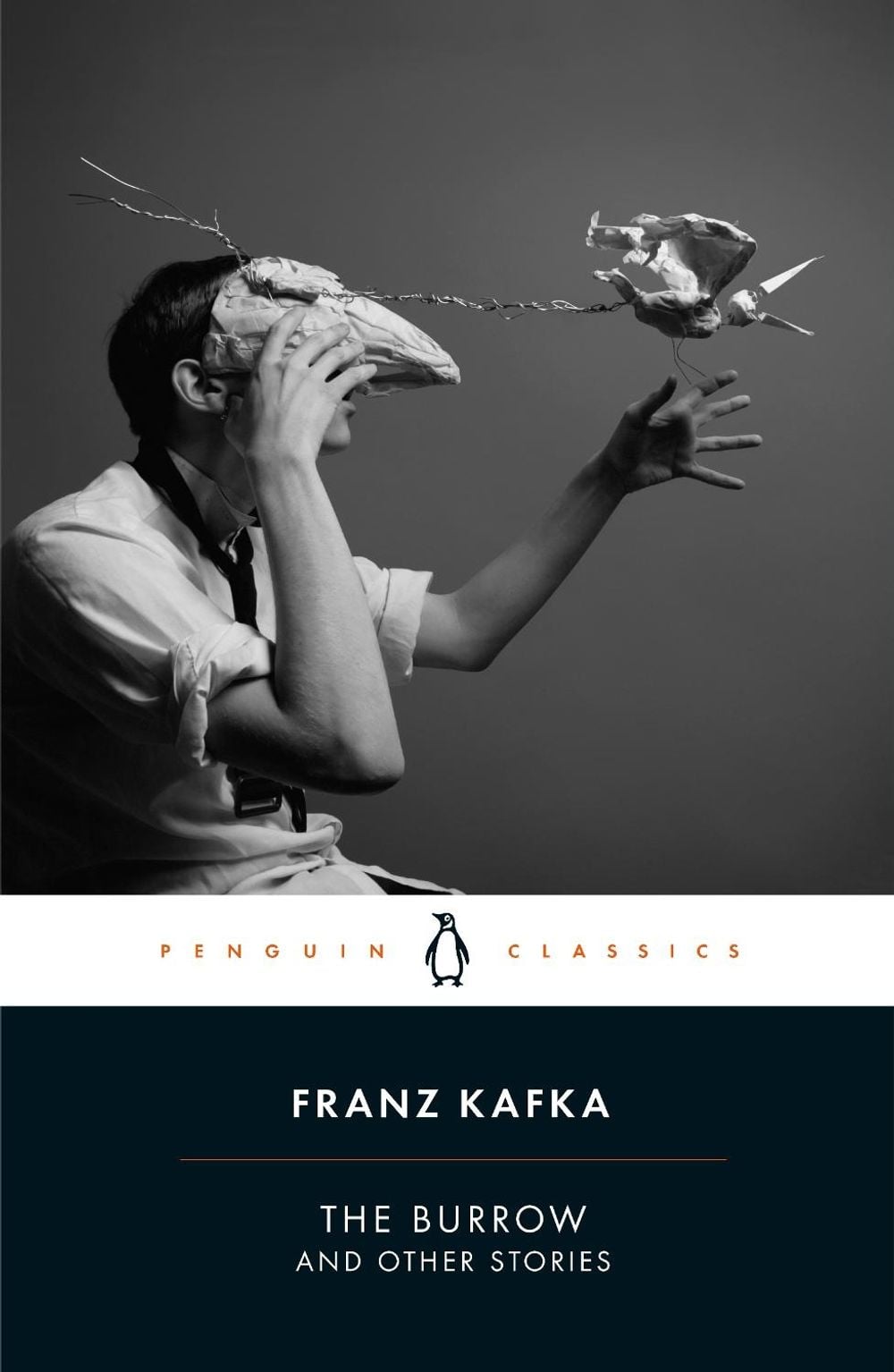 The Burrow by Franz Kafka - ISBN: 9780241372593