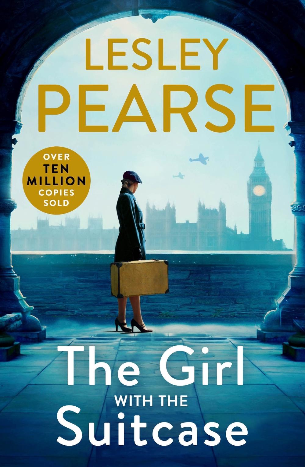 The Girl with the Suitcase, 9780241678121