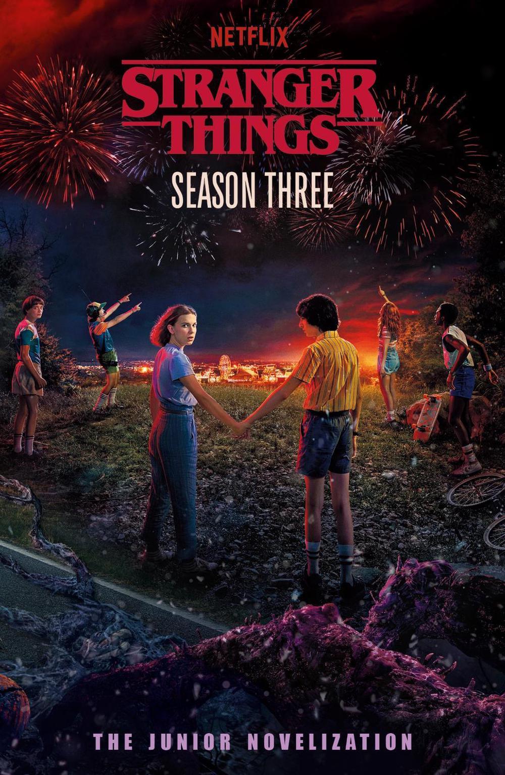 Stranger Things: Season Three by Stranger Things - ISBN: 9780241840948
