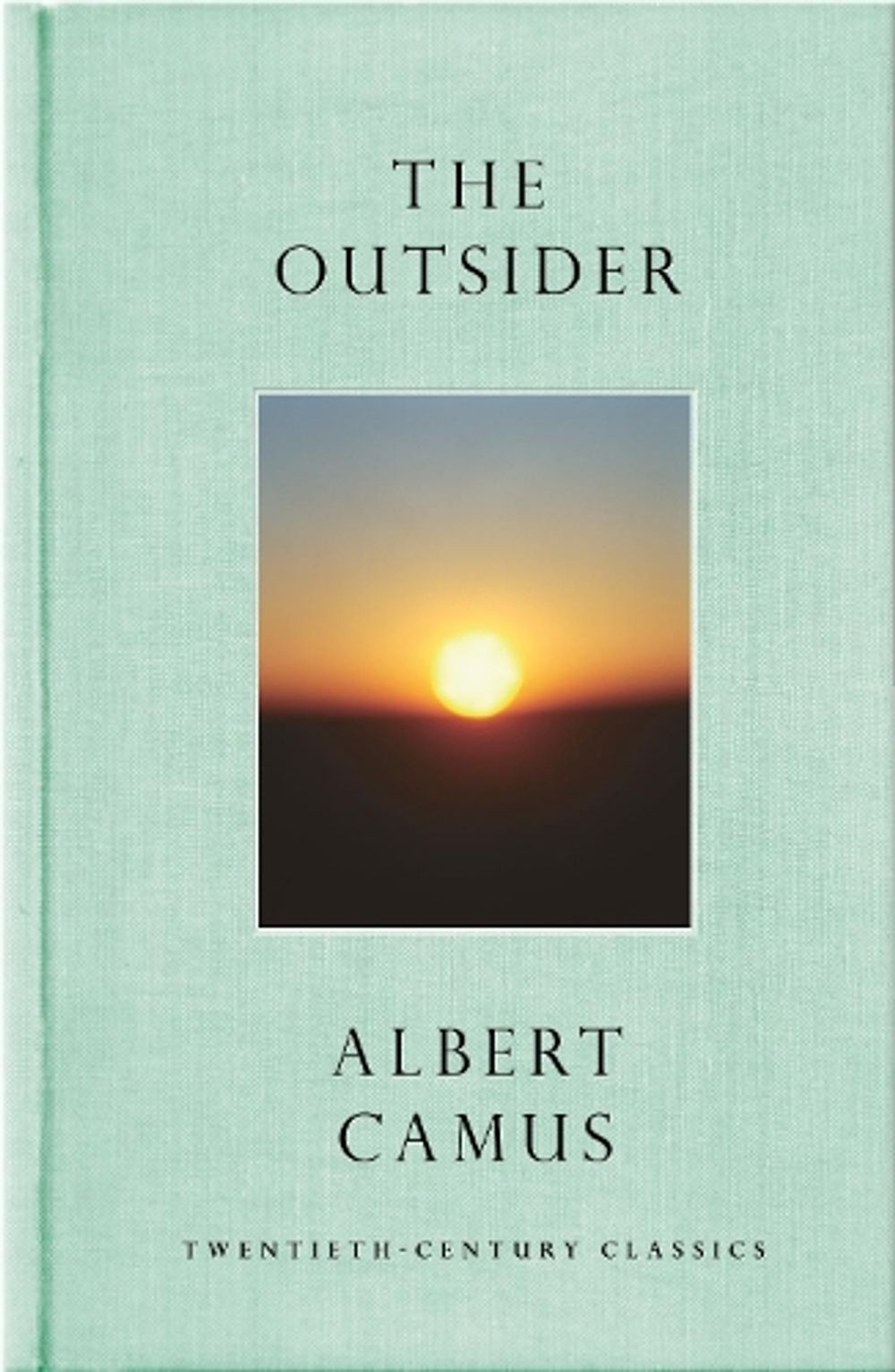 The Outsider by Albert Camus - ISBN: 9780241862650