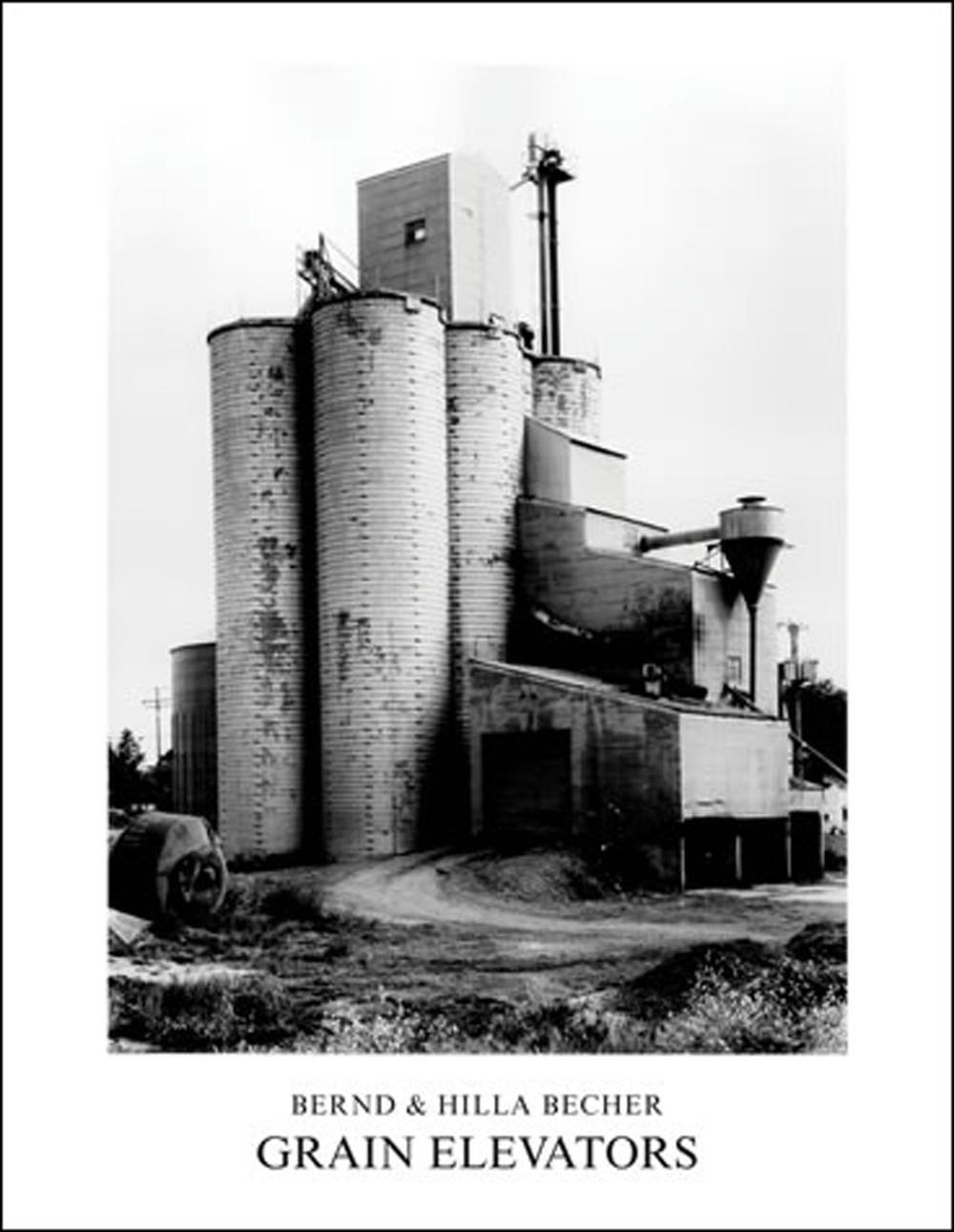 Grain Elevators by Hilla Becher - ISBN: 9780262026062