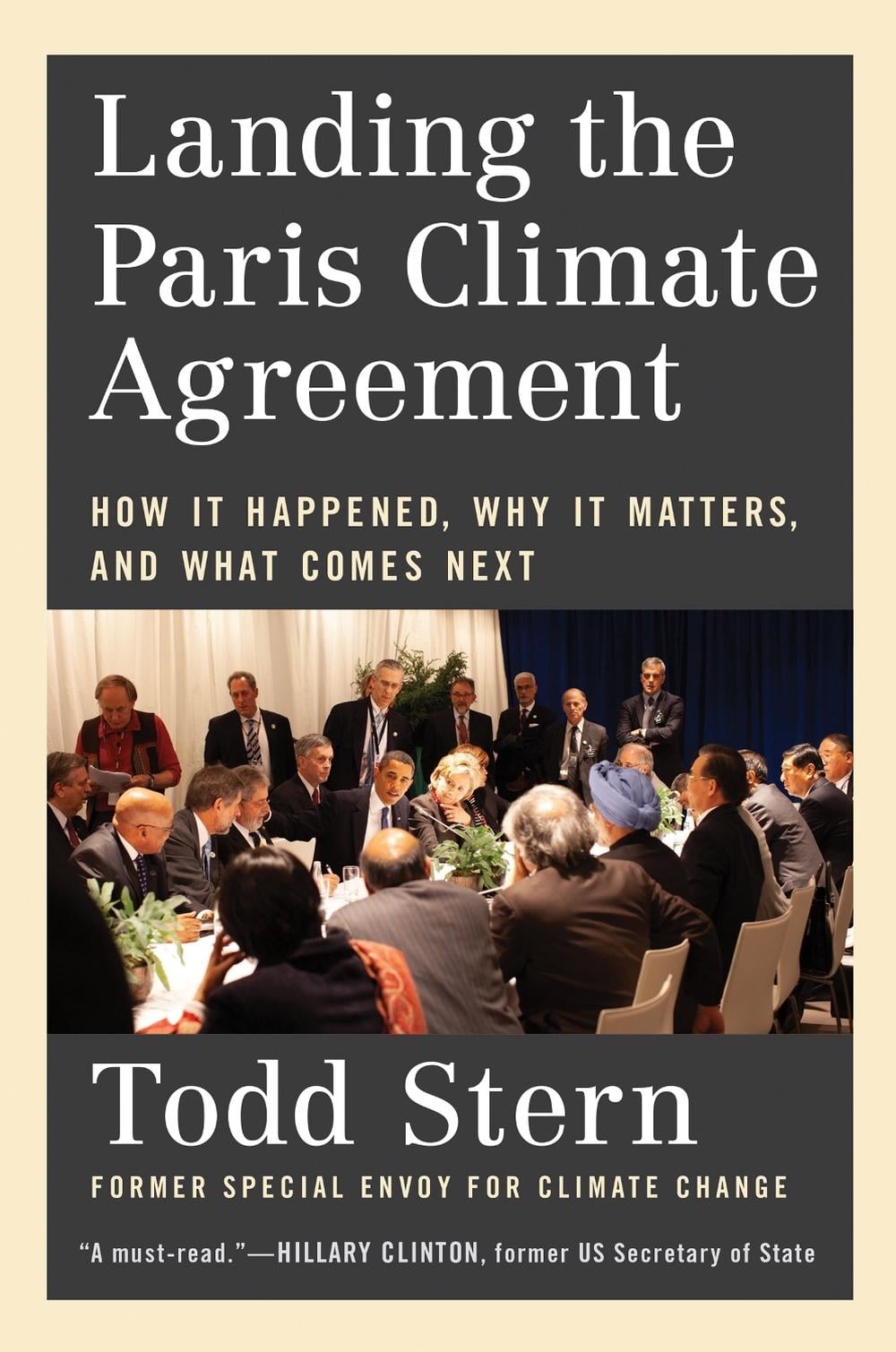 Landing the Paris Climate Agreement by Todd Stern - ISBN: 9780262049146