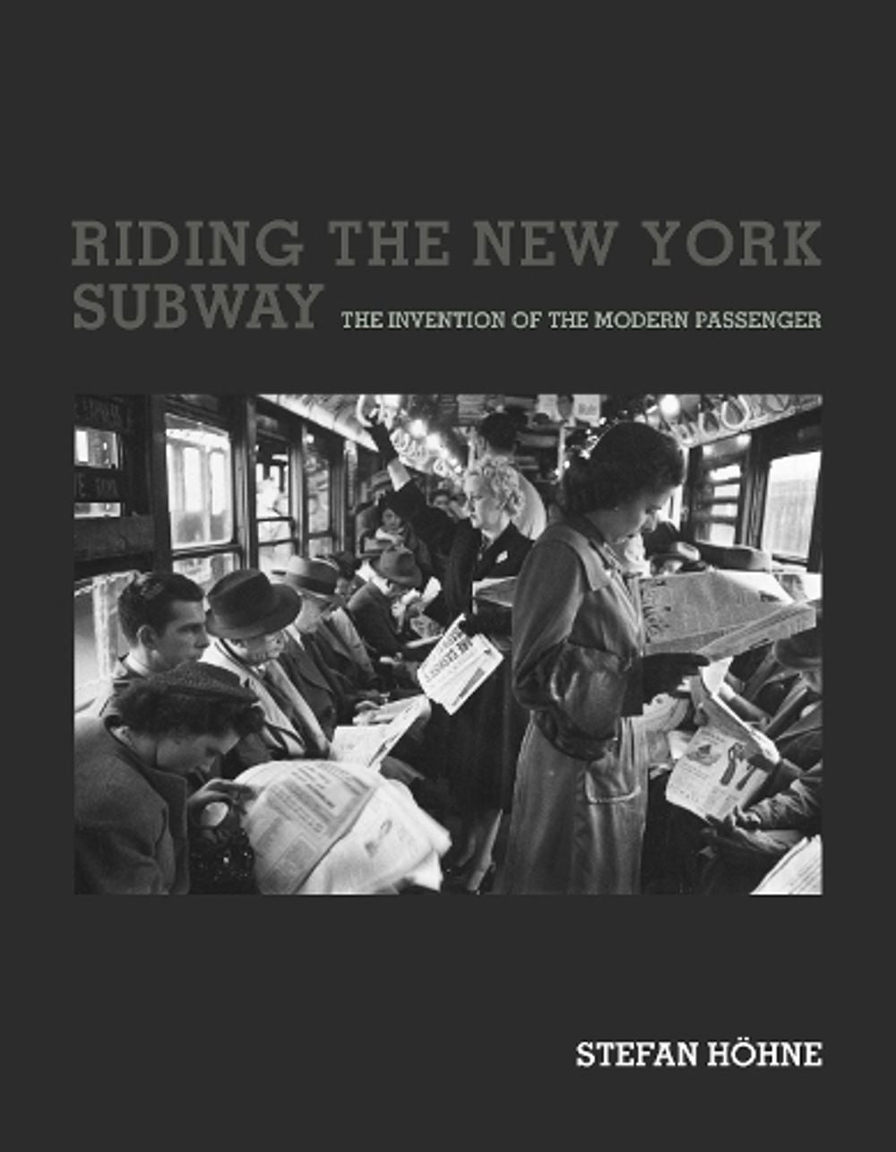 Riding the New York Subway by Stefan Hohne - ISBN: 9780262542012