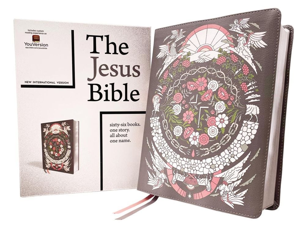 The Jesus Bible Artist Edition, NIV, Leathersoft, Gray Floral, Comfort Print by Passion Publishing - ISBN: 9780310460138