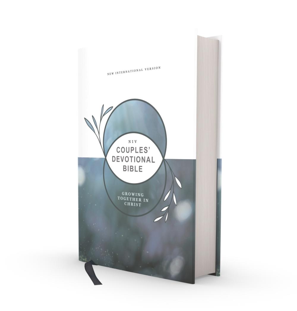 NIV, Couples' Devotional Bible (Build a Biblical Foundation for Your Marriage), Hardcover, Comfort Print, 9780310464037