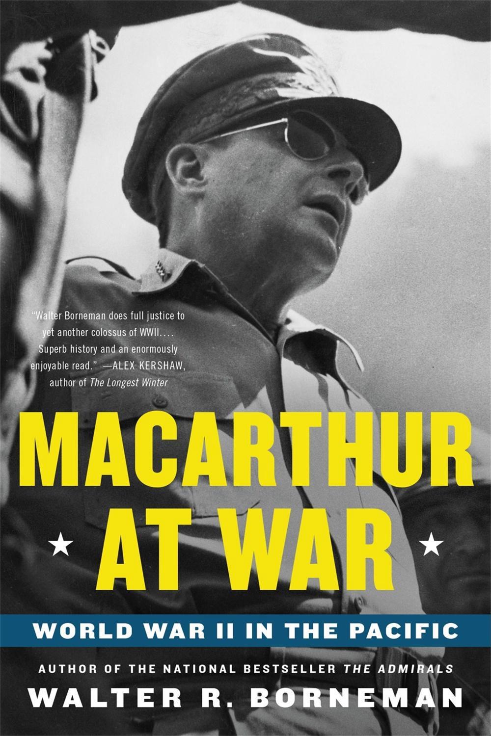Macarthur at War, 9780316405331
