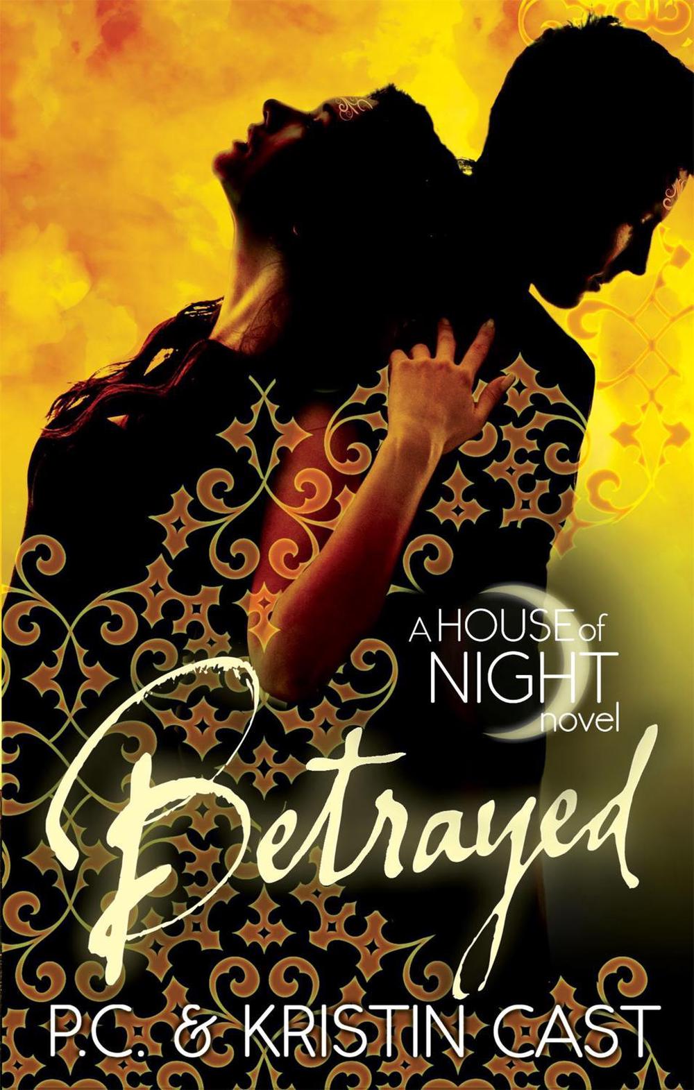 Betrayed by Kristin Cast - ISBN: 9780349001135