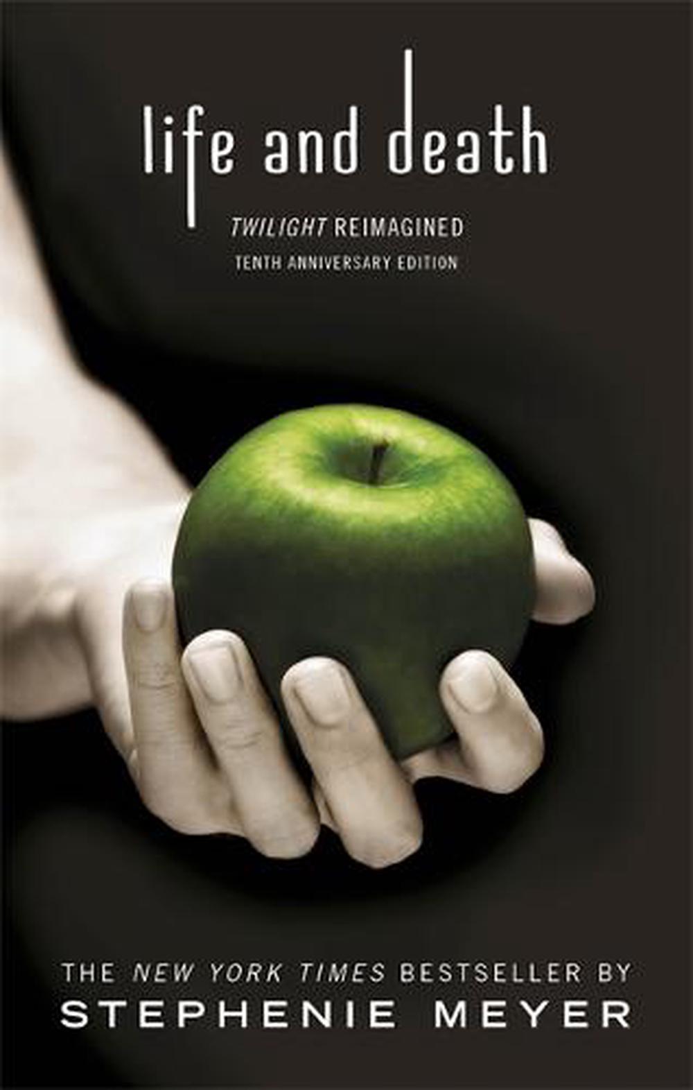 Life And Death: Twilight Reimagined By Stephenie Meyer, Paperback ...