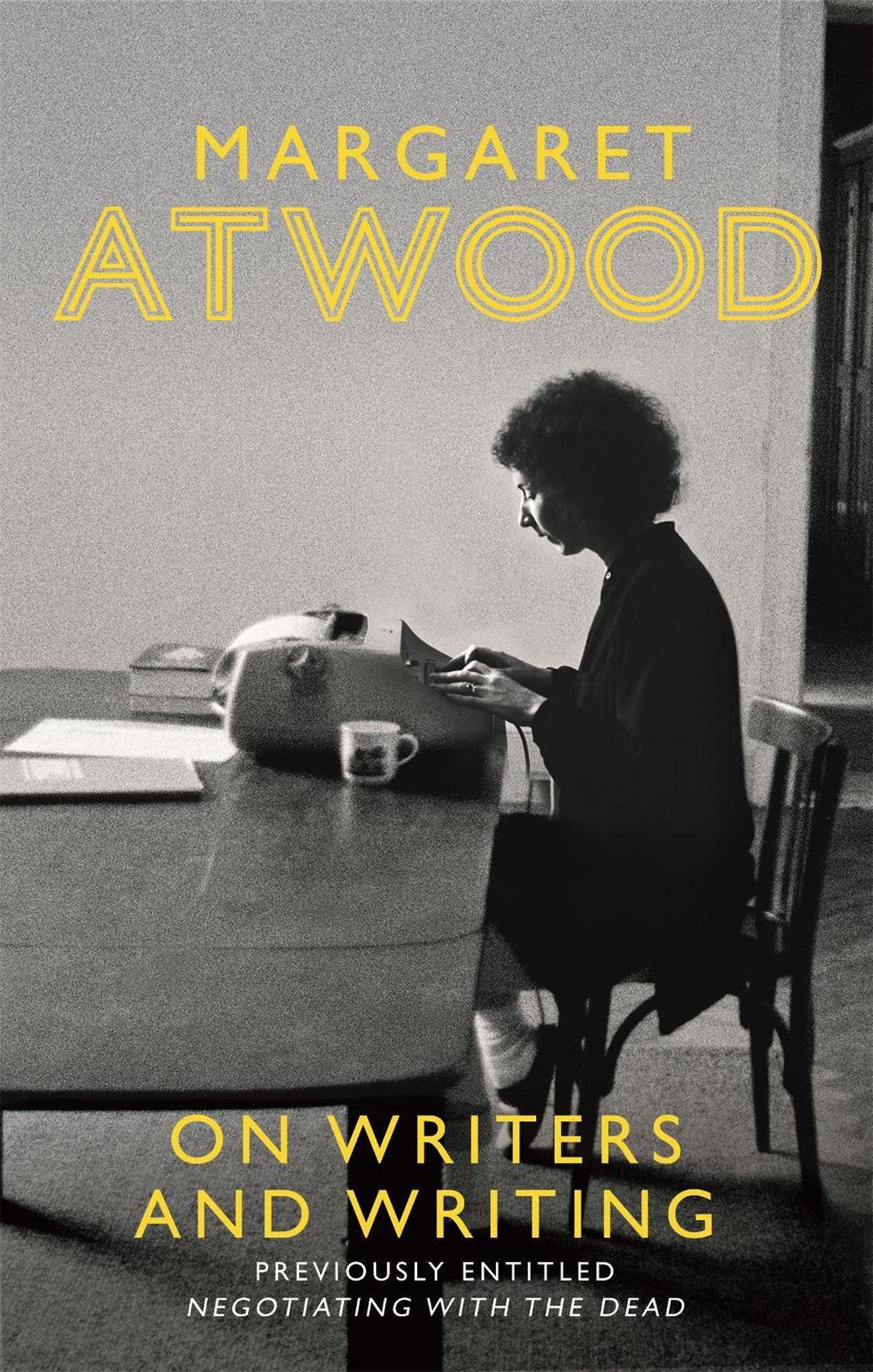 On Writers and Writing by Margaret Atwood - ISBN: 9780349006239