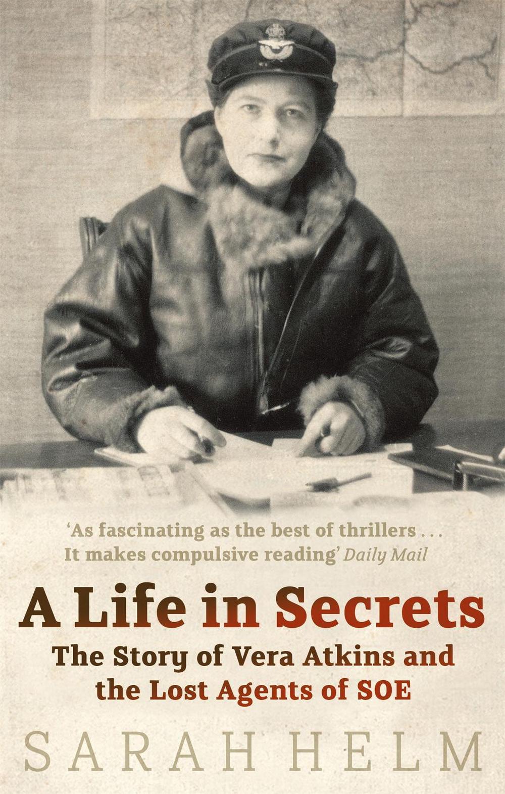 A Life In Secrets, 9780349119366