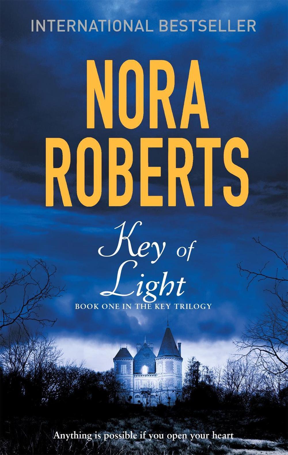 Key Of Light by Nora Roberts - ISBN: 9780349411637