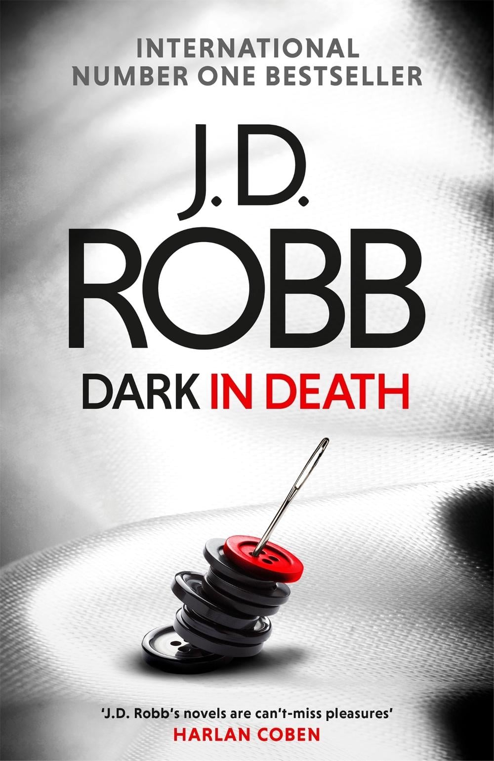 Dark in Death by J.D. Robb - ISBN: 9780349417851