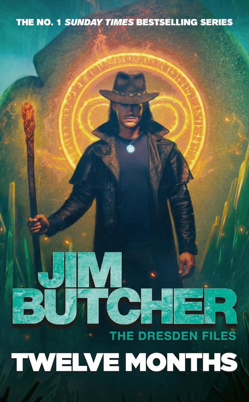 Twelve Months by Jim Butcher - ISBN: 9780356515762