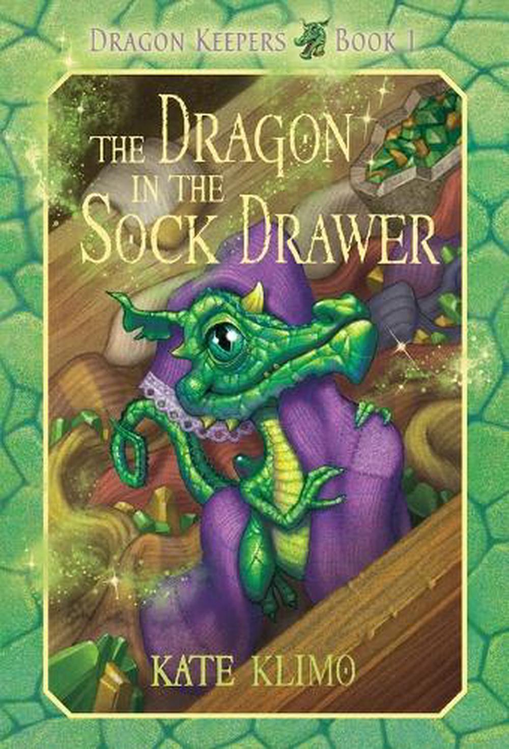 Dragon Keepers #1: The Dragon in the Sock Drawer by Kate Klimo - ISBN: 9780375855887