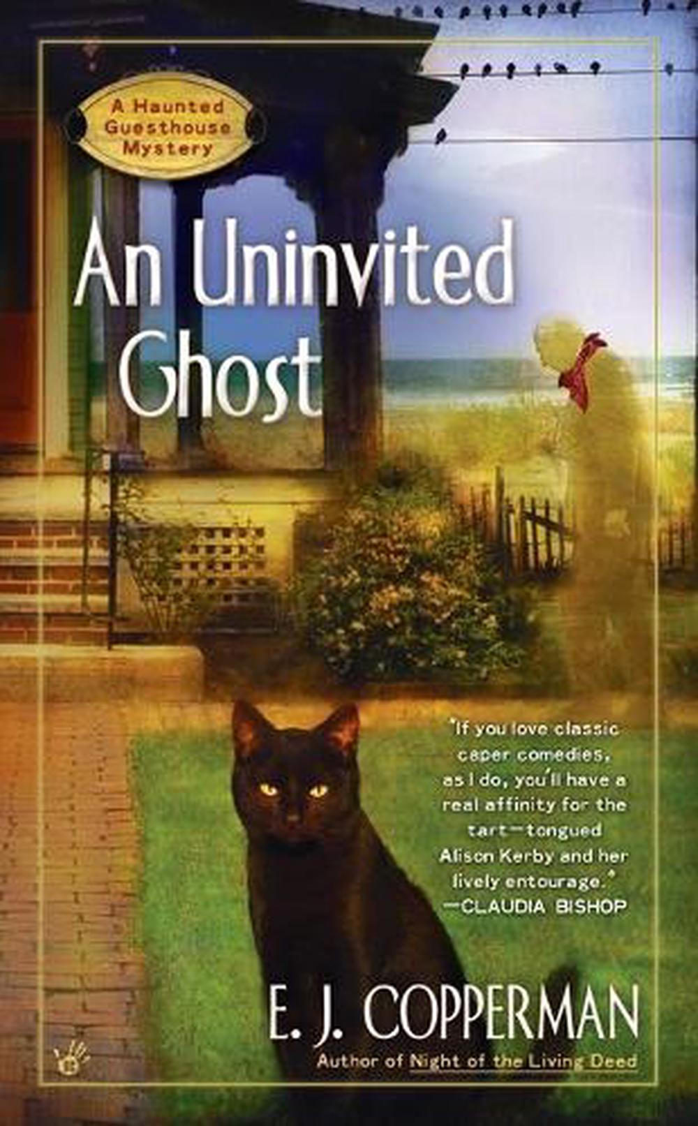 AN Uninvited Ghost by E.J. Copperman - ISBN: 9780425240588
