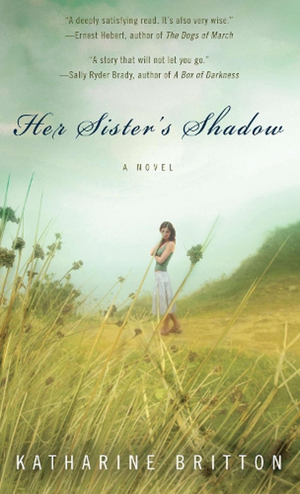 Her Sister's Shadow by Katharine Britton - ISBN: 9780425241745