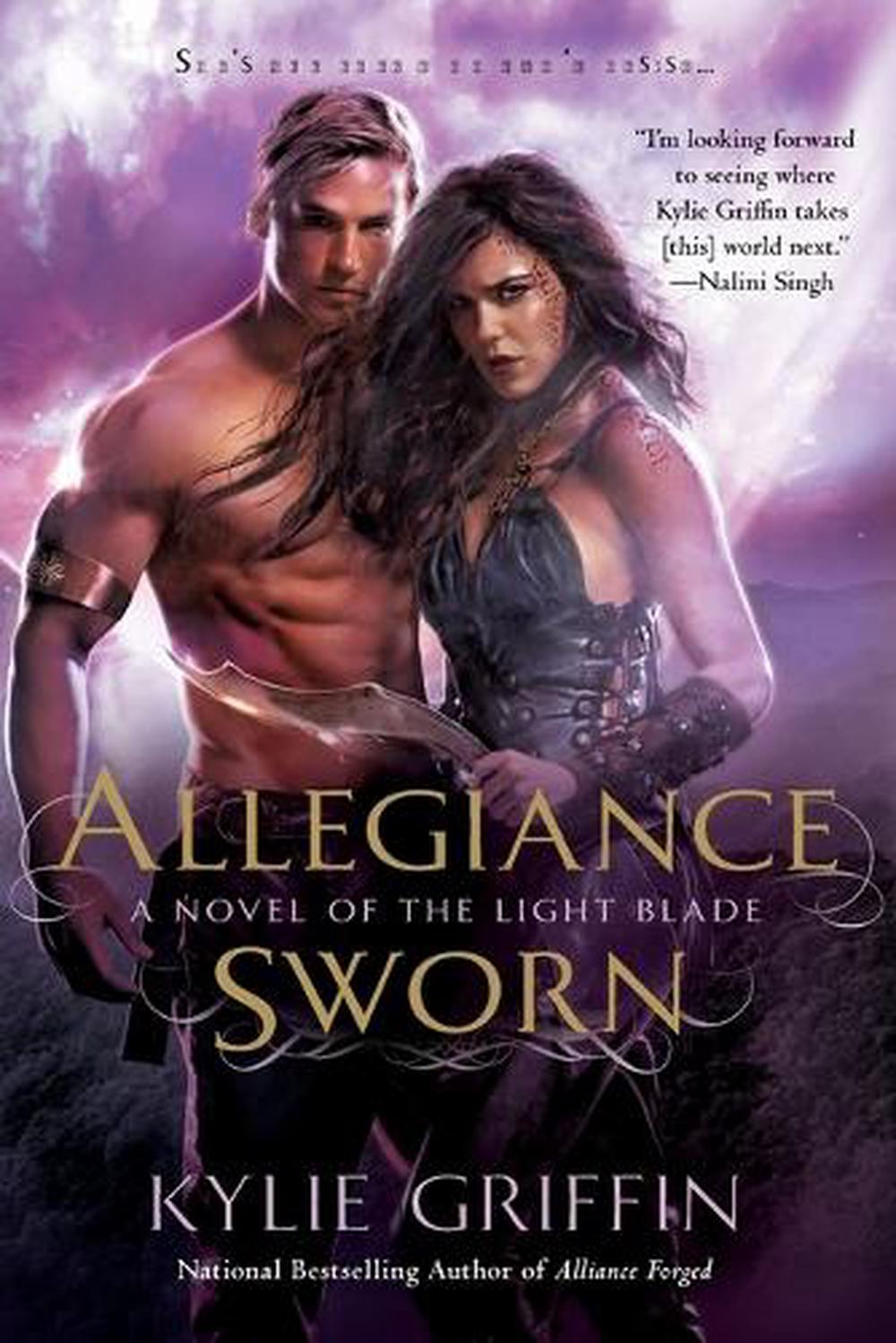 Allegiance Sworn by Kylie Griffin - ISBN: 9780425256022
