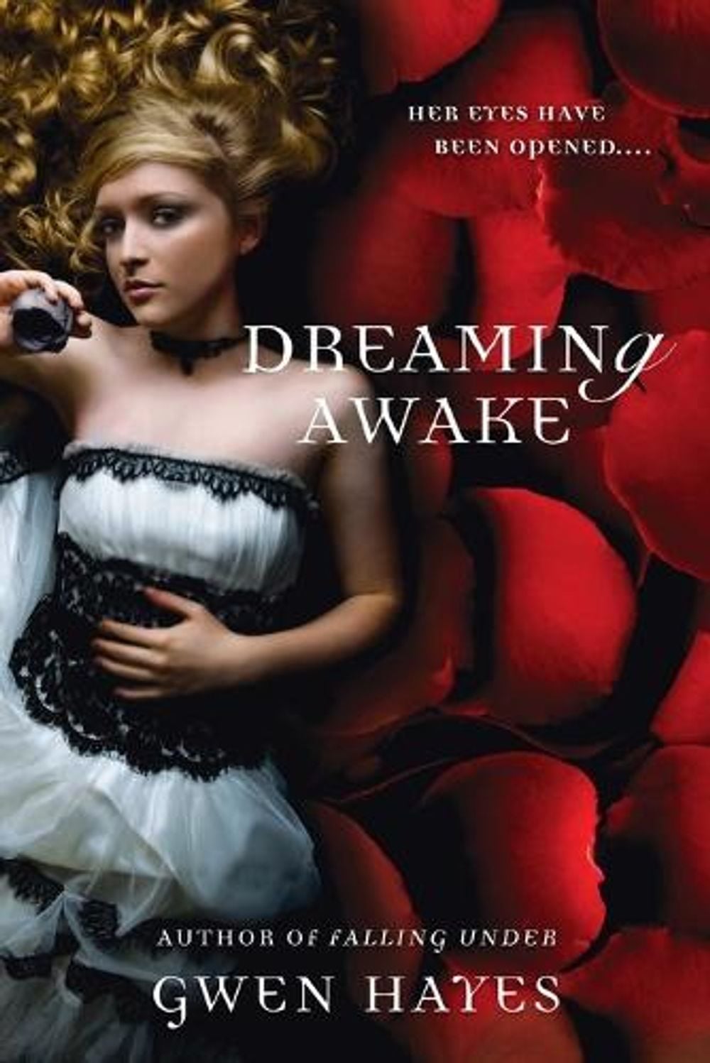 Dreaming Awake by Gwen Hayes - ISBN: 9780451235541