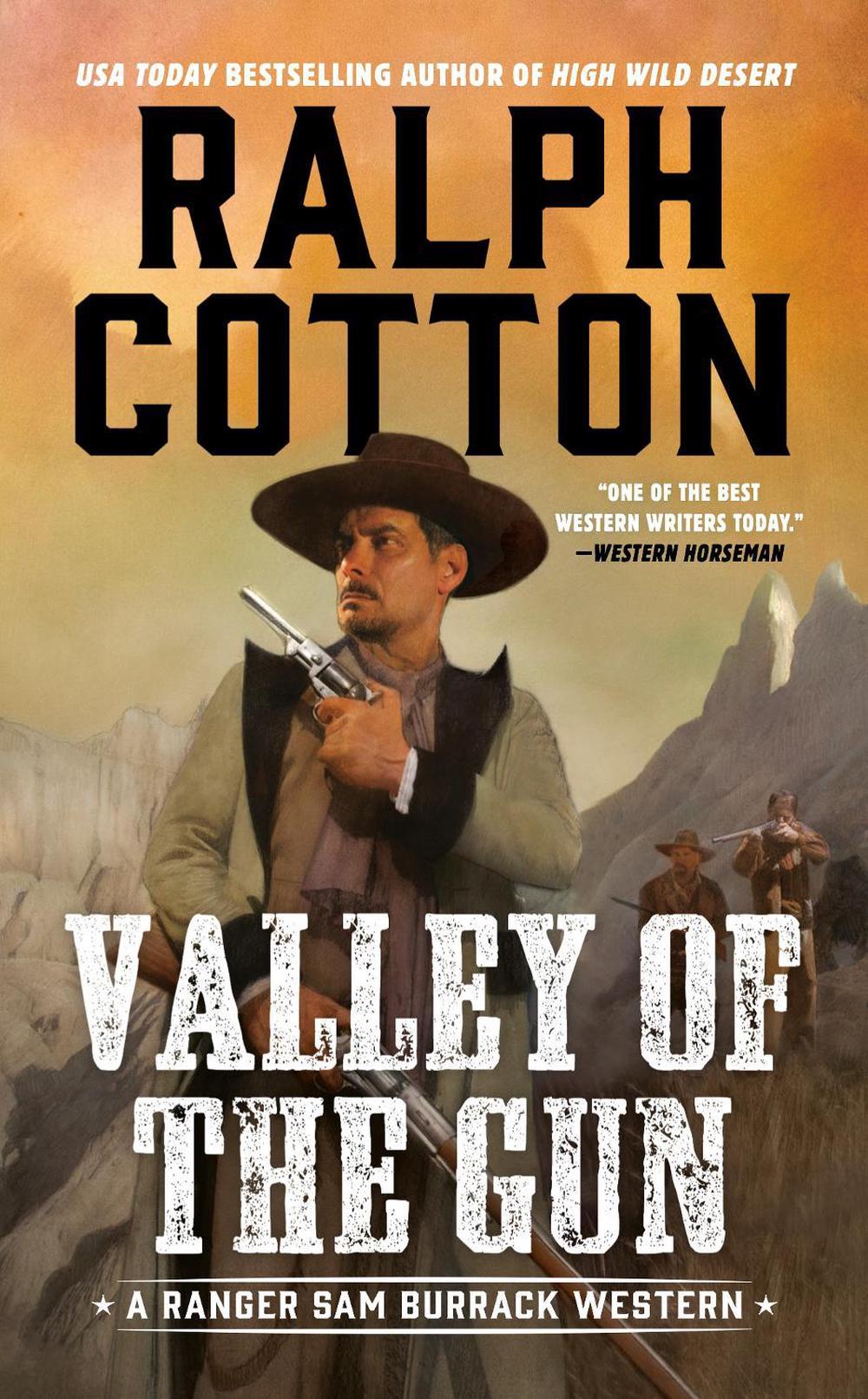 Valley of the Gun by Ralph Cotton - ISBN: 9780451239495