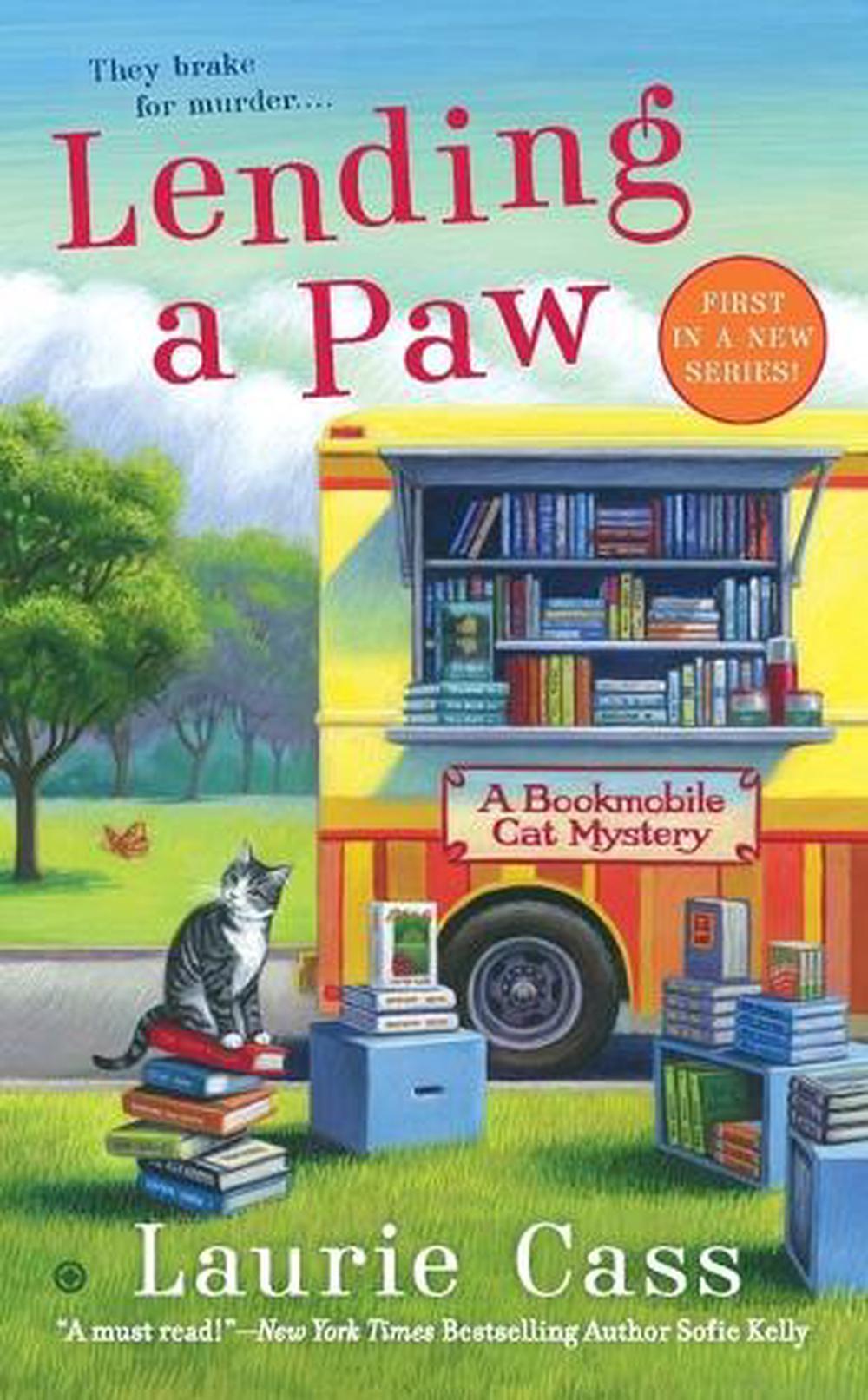Lending a Paw by Laurie Cass - ISBN: 9780451415462