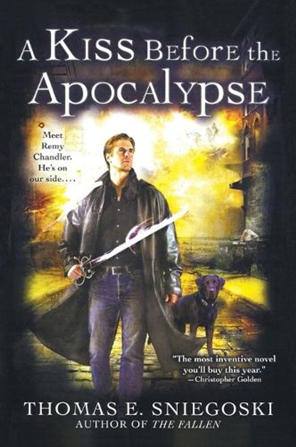 A Kiss Before the Apocalypse by Thomas E. Sniegoski - ISBN: 9780451462053