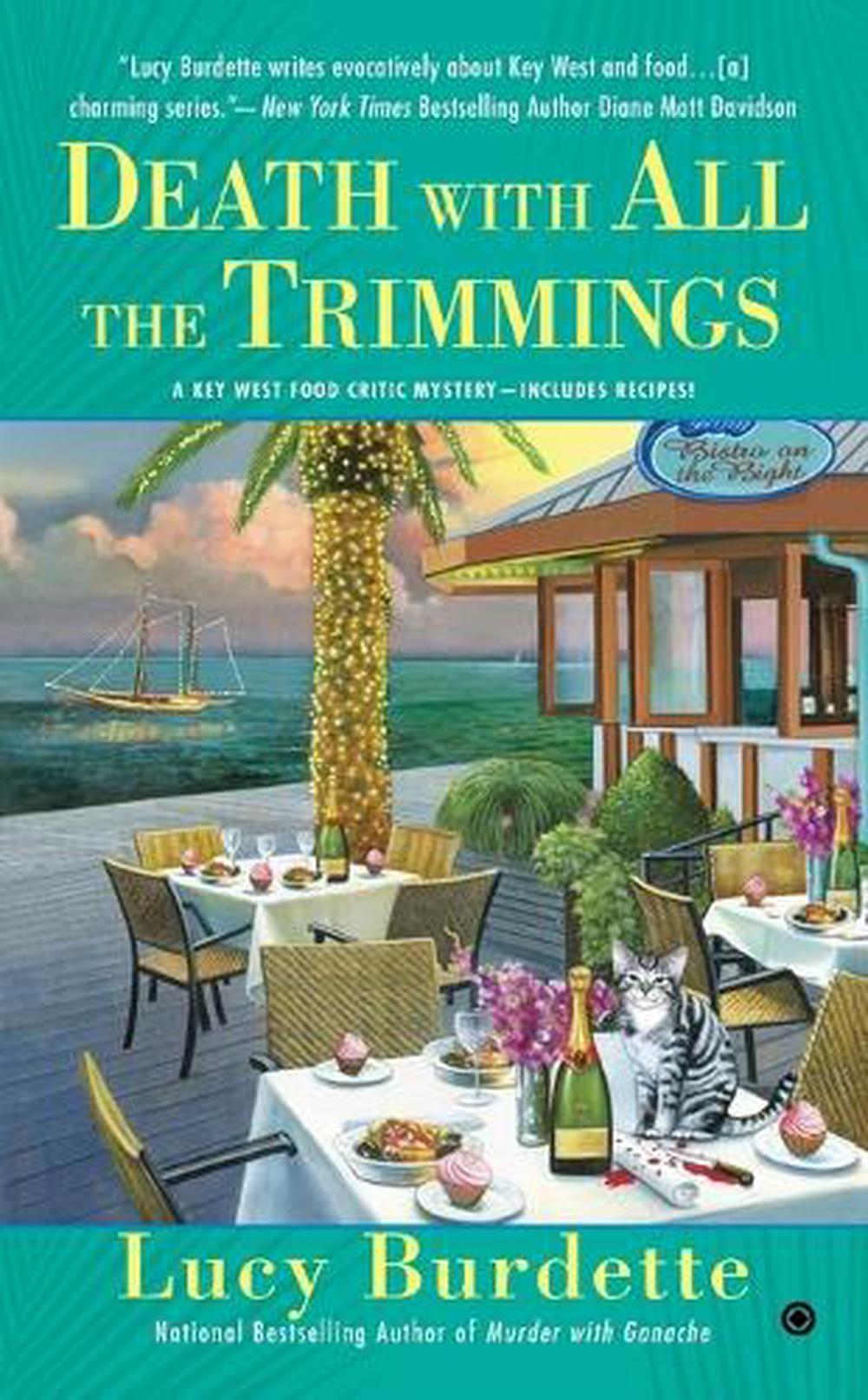 Death with All the Trimmings by Lucy Burdette - ISBN: 9780451465900