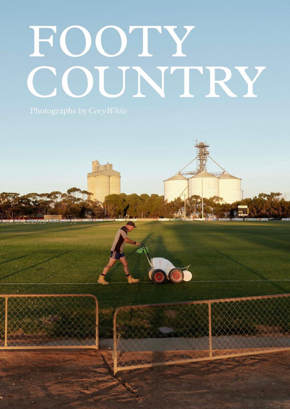 Footy Country, 9780473738150