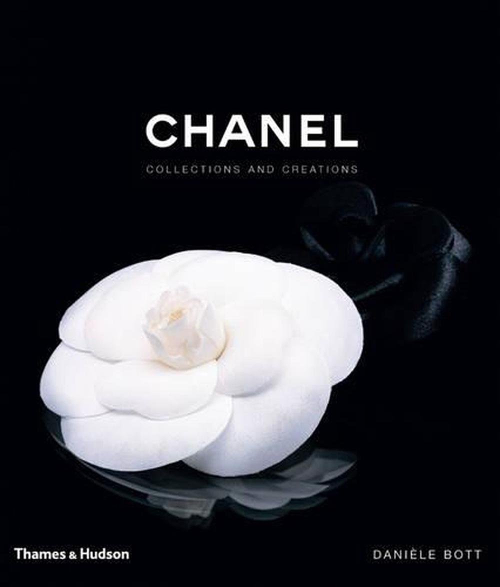 Book on promo chanel