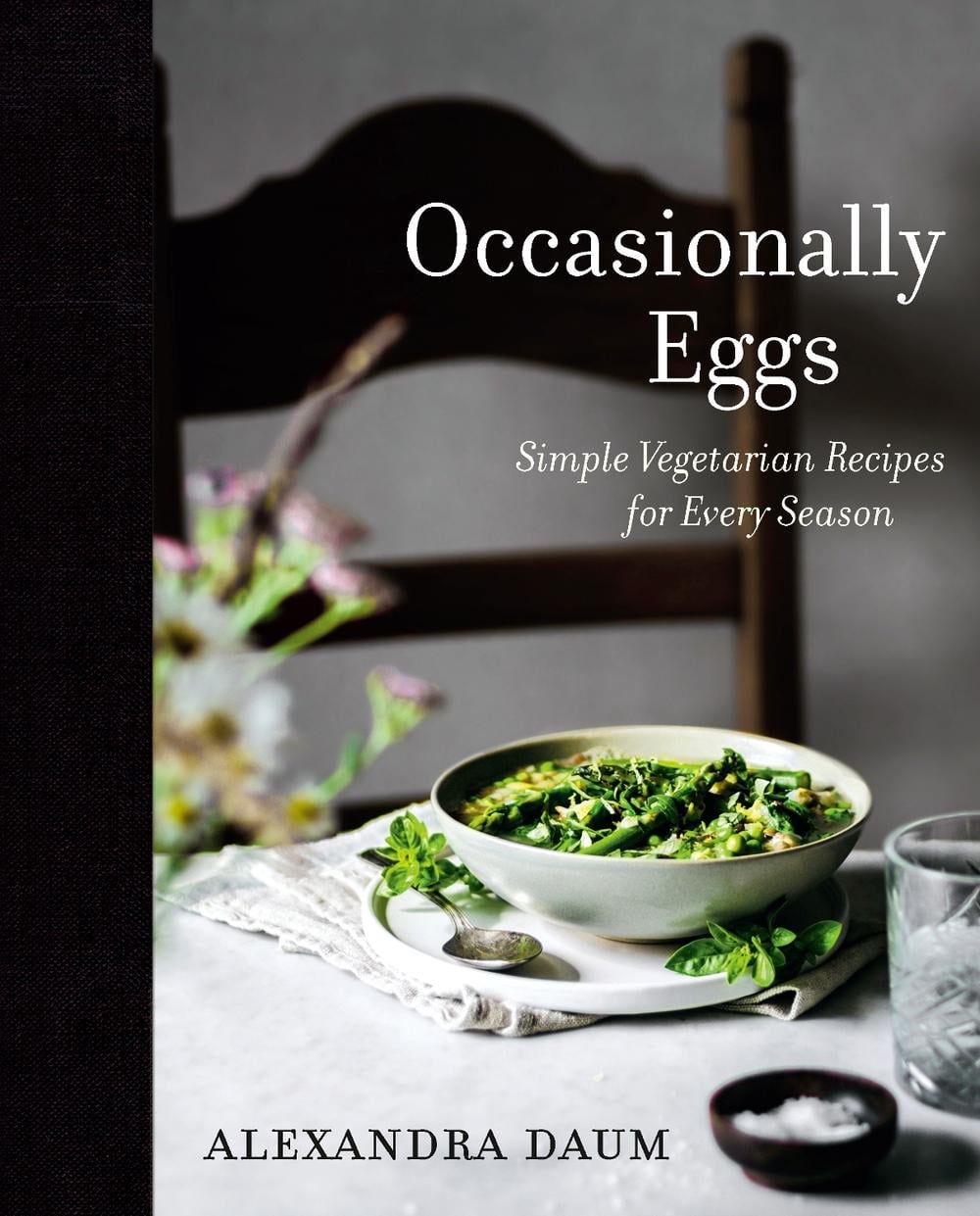Occasionally Eggs by Alexandra Daum - ISBN: 9780525611011