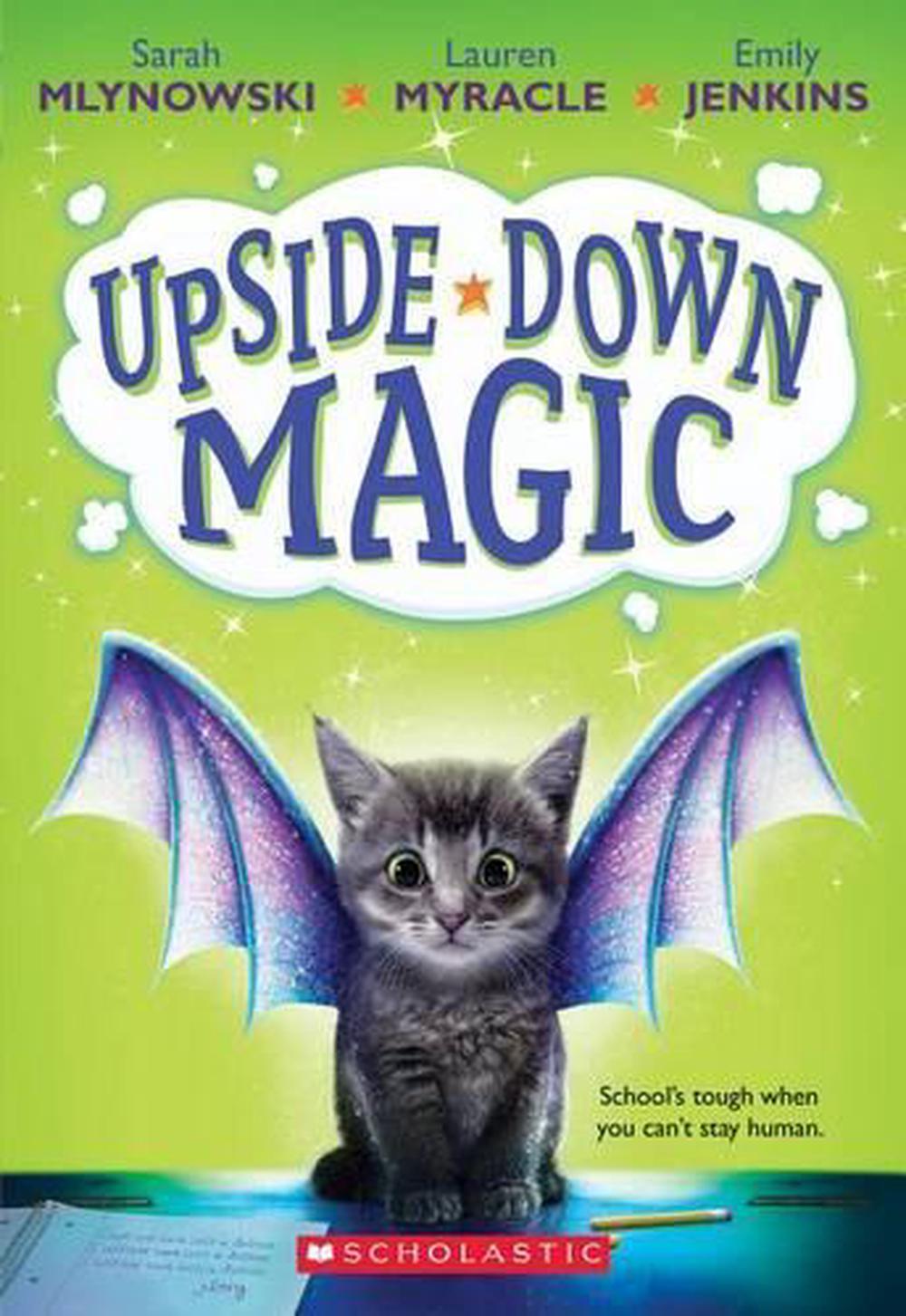 Upside-Down Magic (Upside-Down Magic #1), 9780545800464