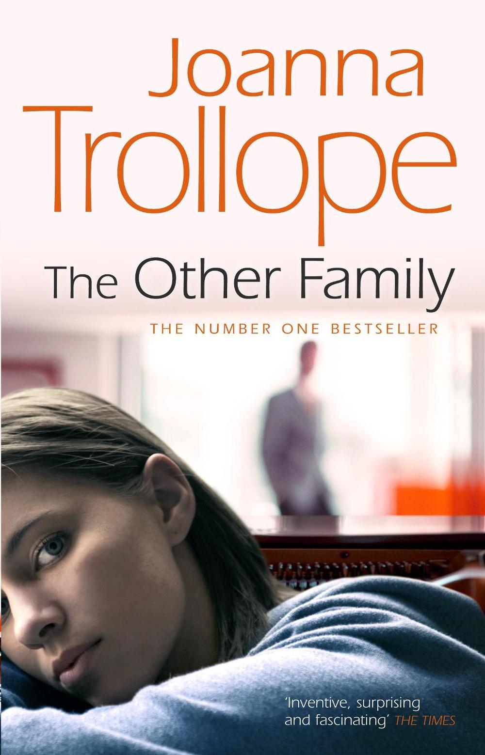 The Other Family by Joanna Trollope - ISBN: 9780552775434