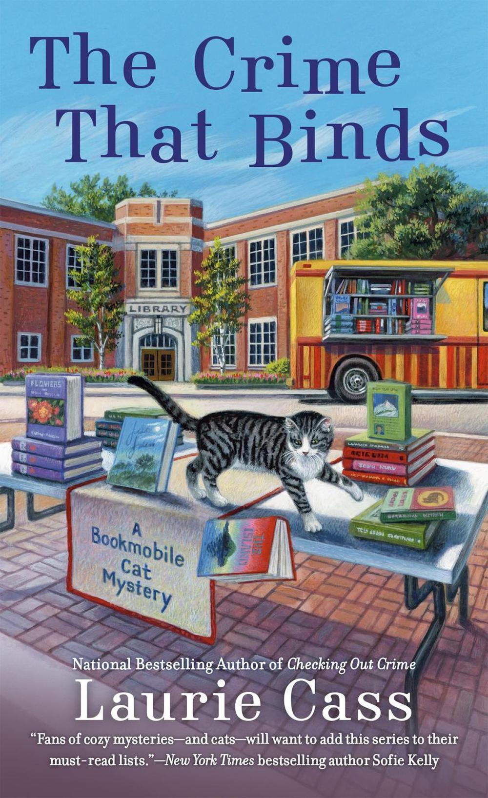 The Crime that Binds by Laurie Cass - ISBN: 9780593197738