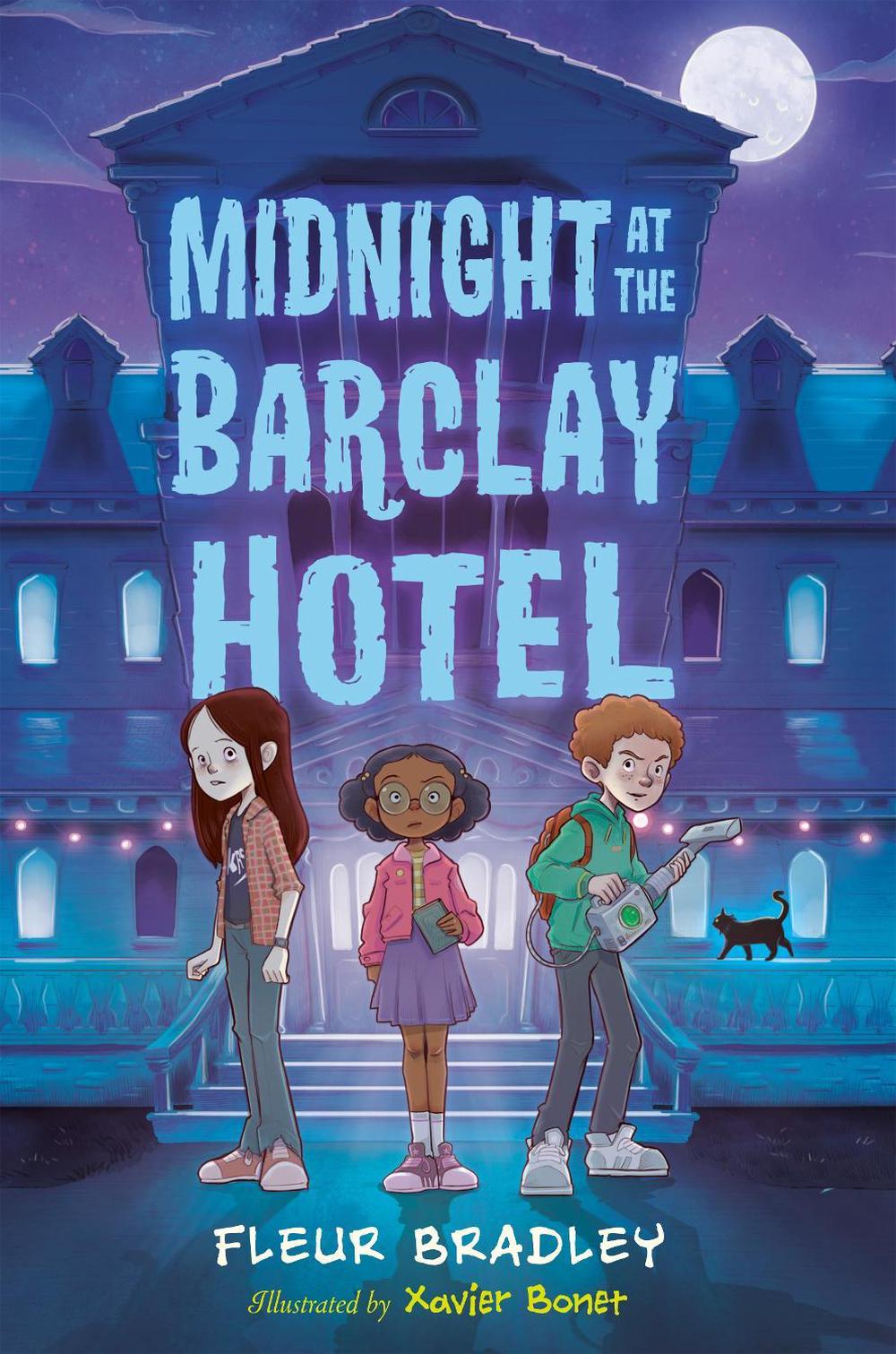 Midnight at the Barclay Hotel by Fleur Bradley - ISBN: 9780593202906